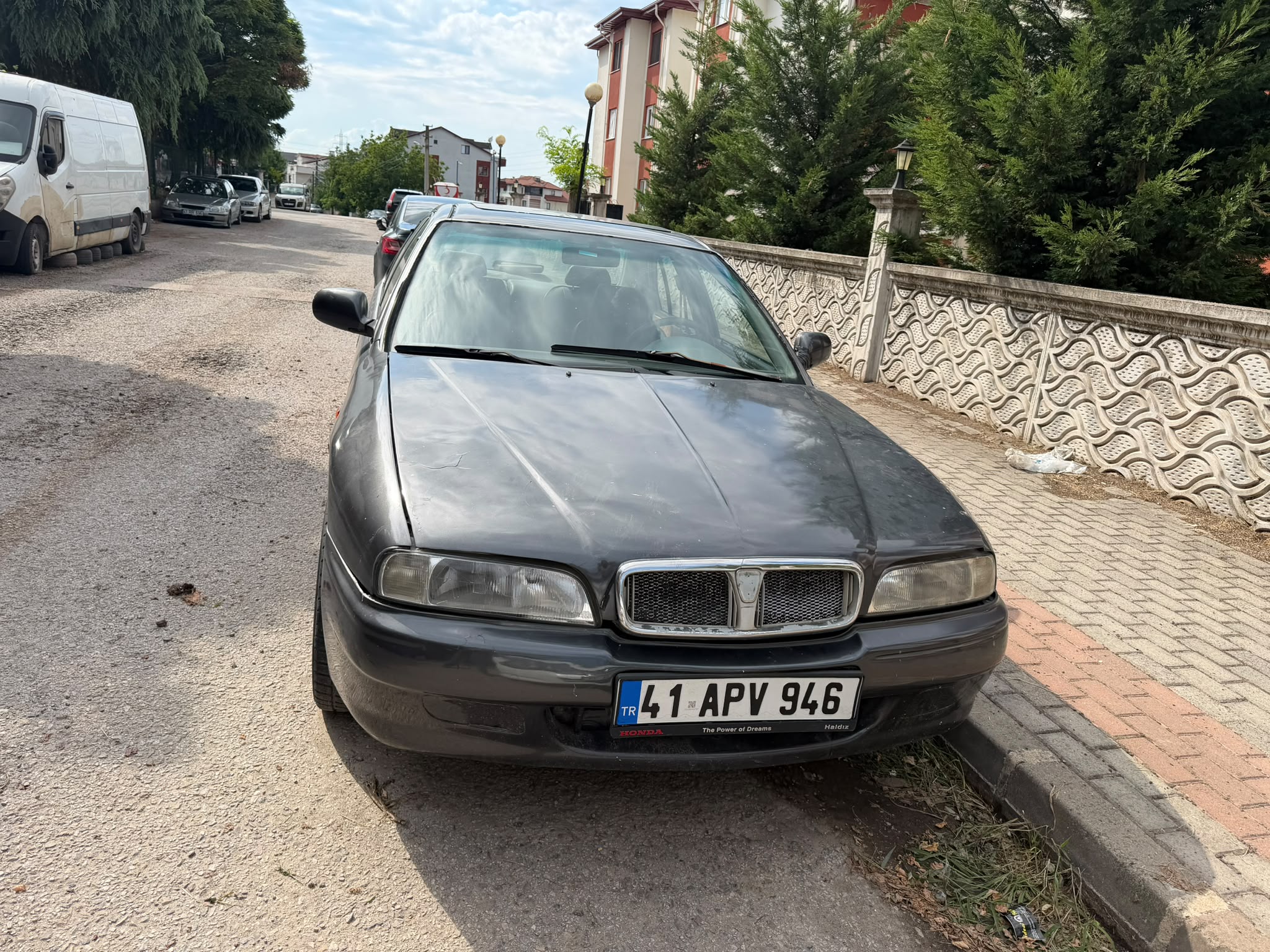 ROVER 620 SE OTOMATİK  HONDA MOTORLU