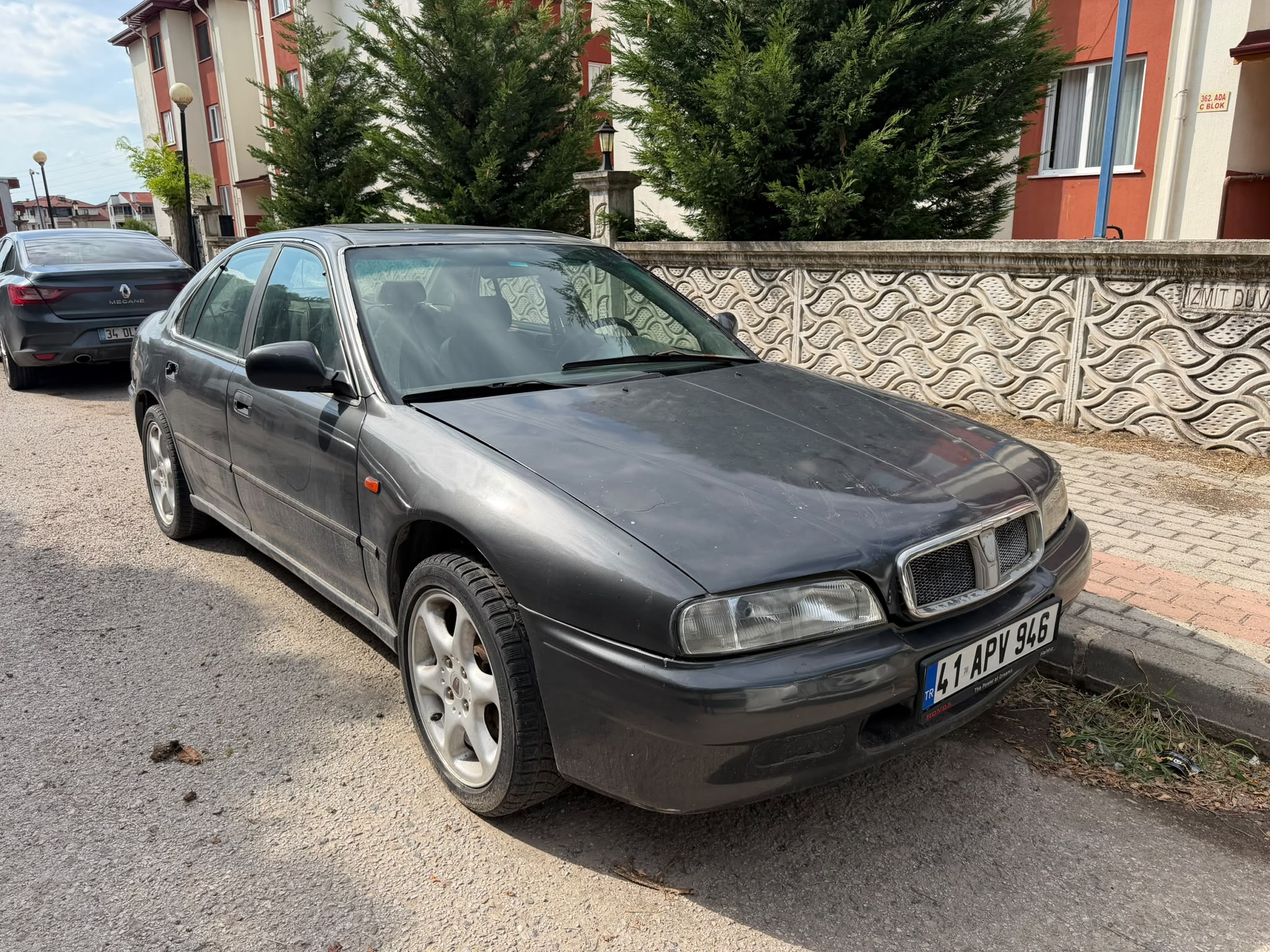ROVER 620 SE OTOMATİK  HONDA MOTORLU
