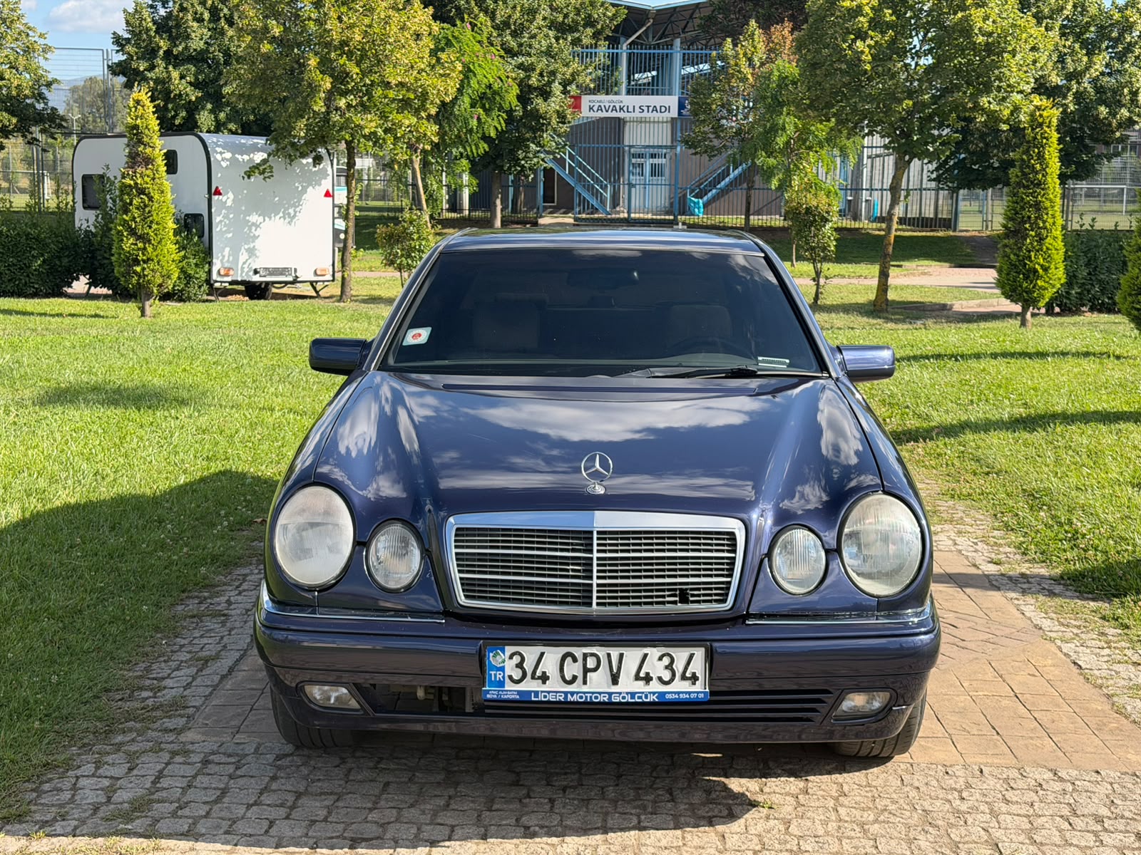 1996 Mercedes E230 W210 Otomatik – 353.000 KM – Klasik Mercedes Konforu