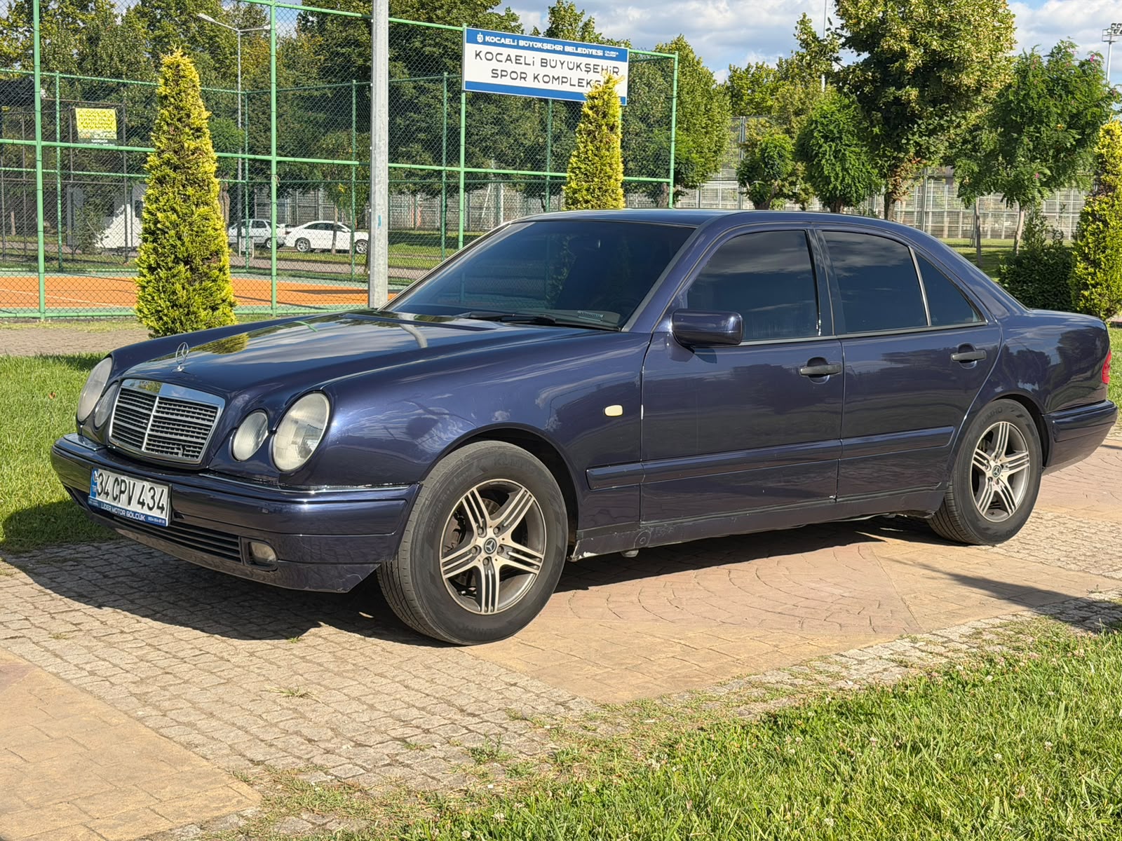 1996 Mercedes E230 W210 Otomatik – 353.000 KM – Klasik Mercedes Konforu