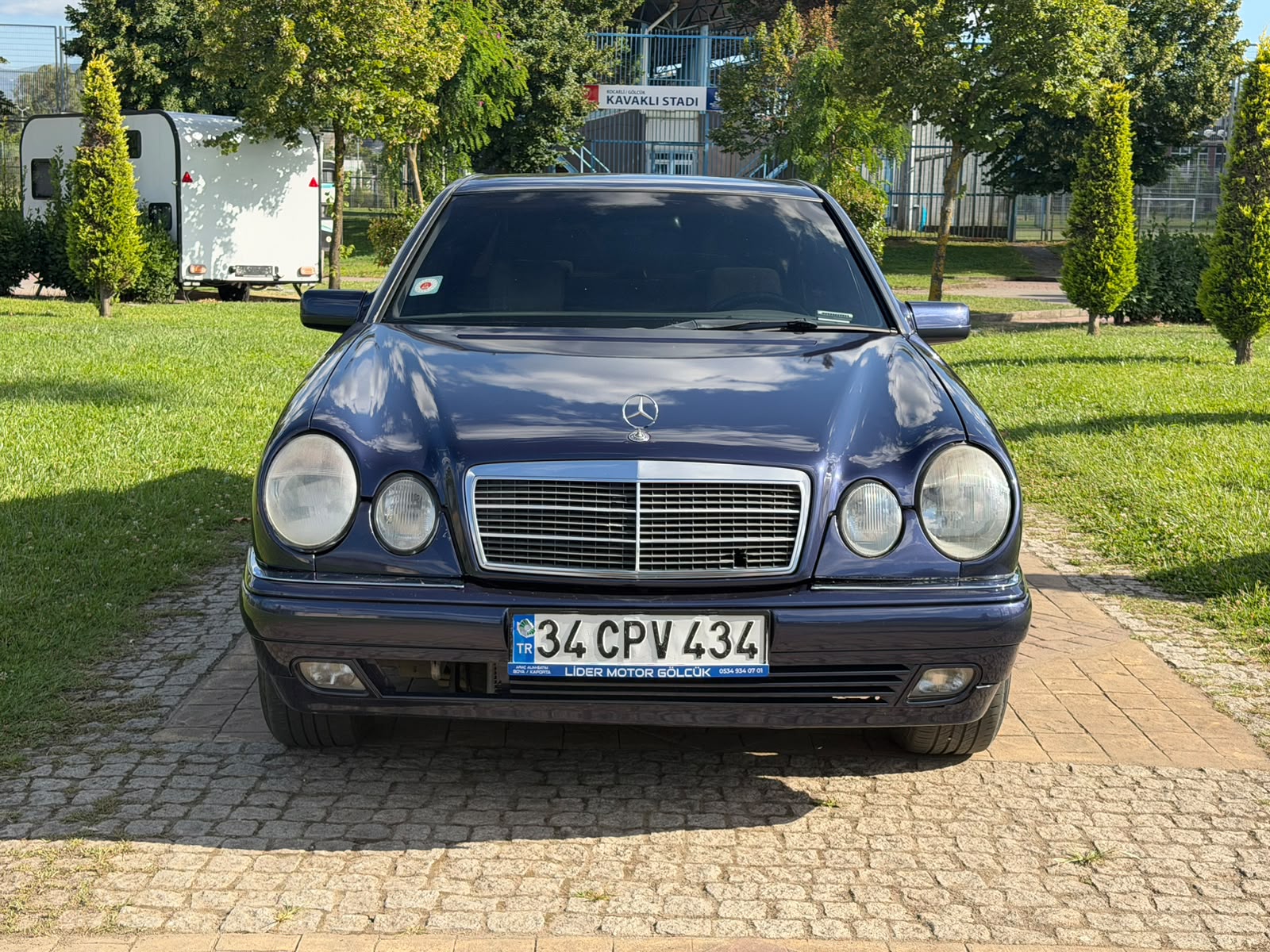 1996 Mercedes E230 W210 Otomatik – 353.000 KM – Klasik Mercedes Konforu