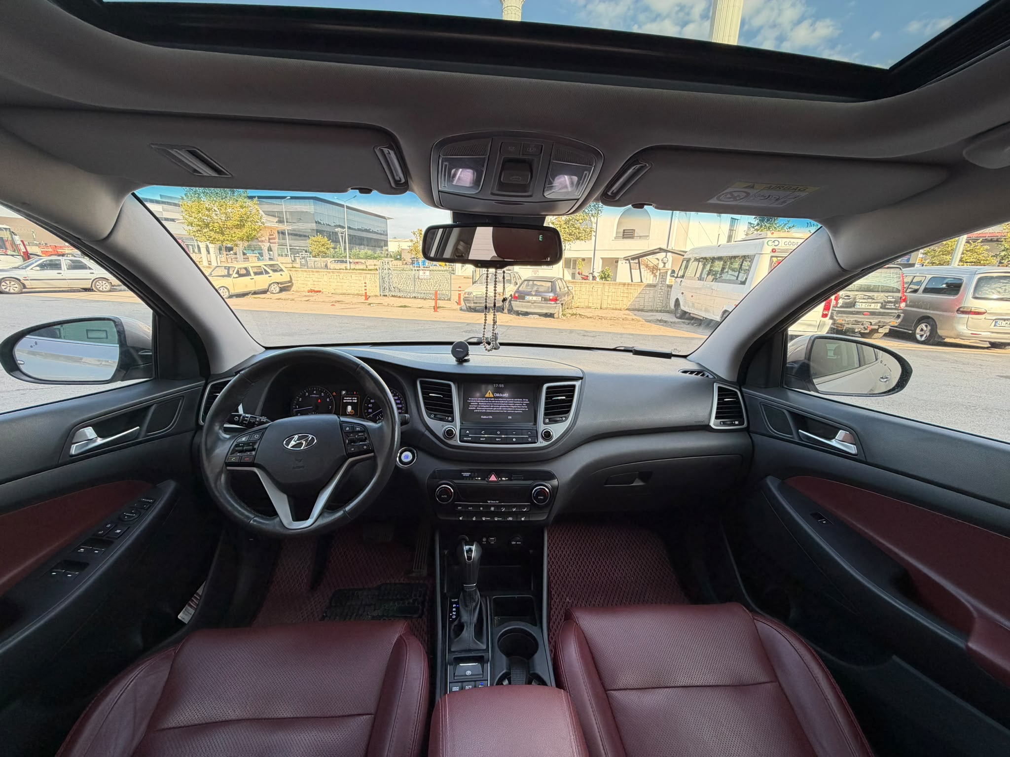 2017 HYUNDAI TUCSON  1.6 T-GDI    ELITE PLUS RED PACK – 121.000 KM 4X4