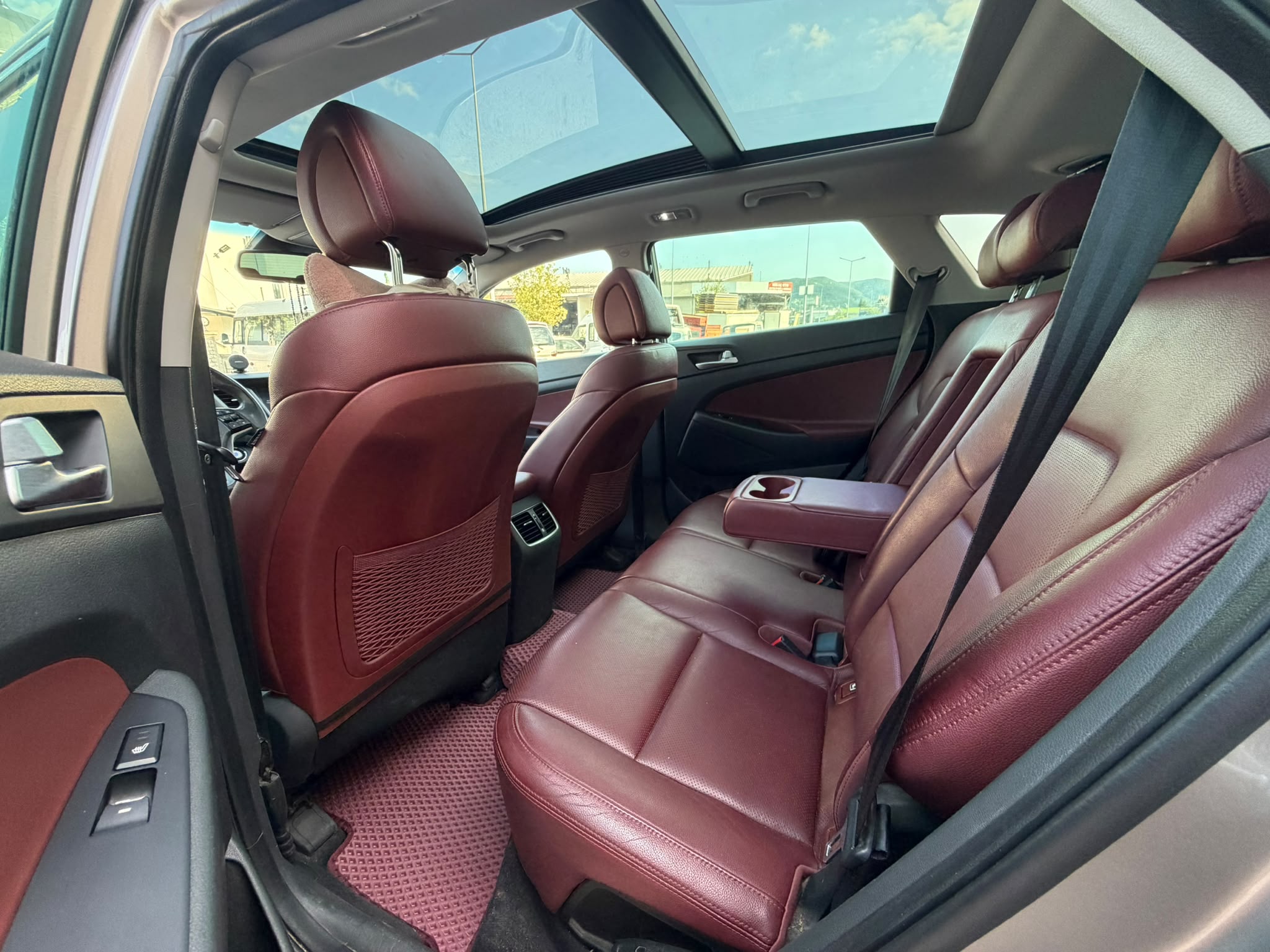 2017 HYUNDAI TUCSON  1.6 T-GDI    ELITE PLUS RED PACK – 121.000 KM 4X4