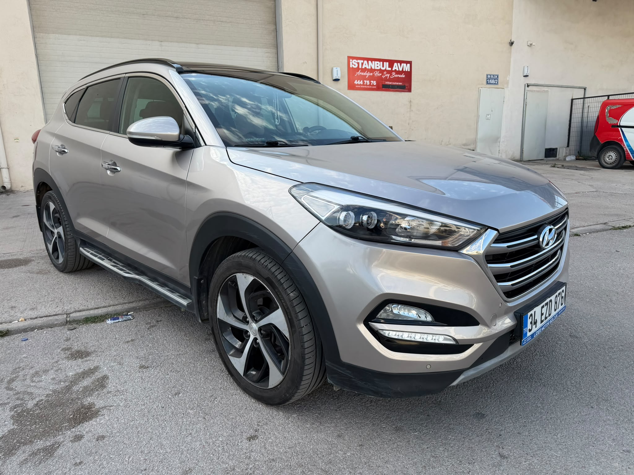 2017 HYUNDAI TUCSON  1.6 T-GDI    ELITE PLUS RED PACK – 121.000 KM 4X4